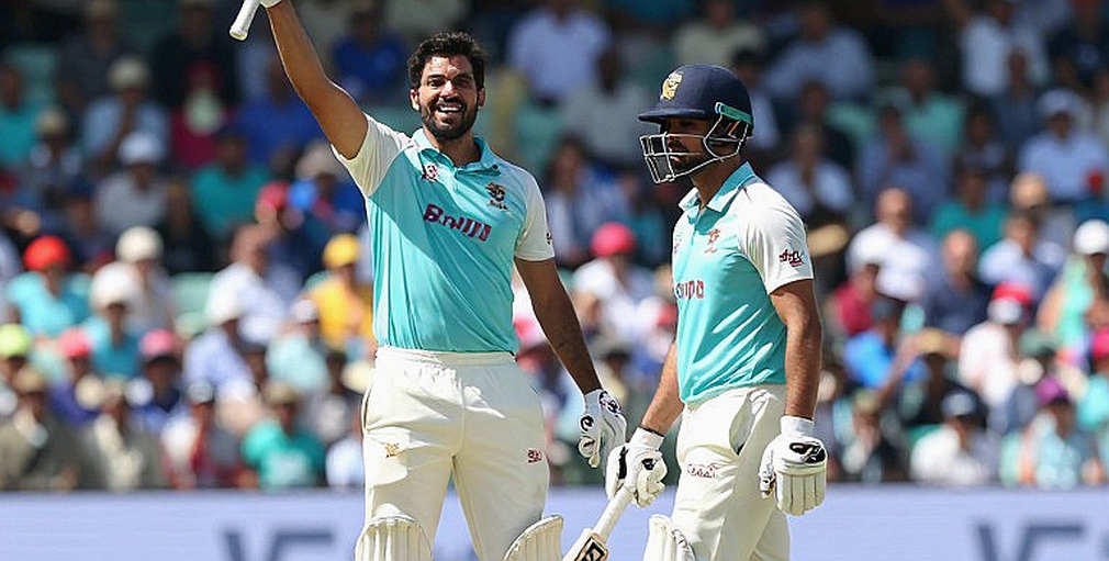 25.3 Overs in Lahore: Madushanka's Five Wickets and the Unspoken Selection Decision Behind Pakistan's 110