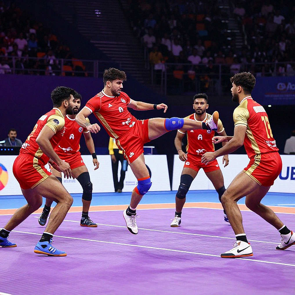 अहमदाबाद का पॉइंट्स टेबल झूठ नहीं बोल रहा — वो अभी कुछ बोल ही नहीं रहा