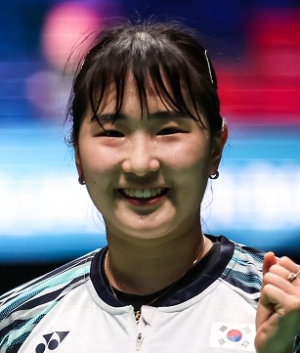 जोंग ना उन